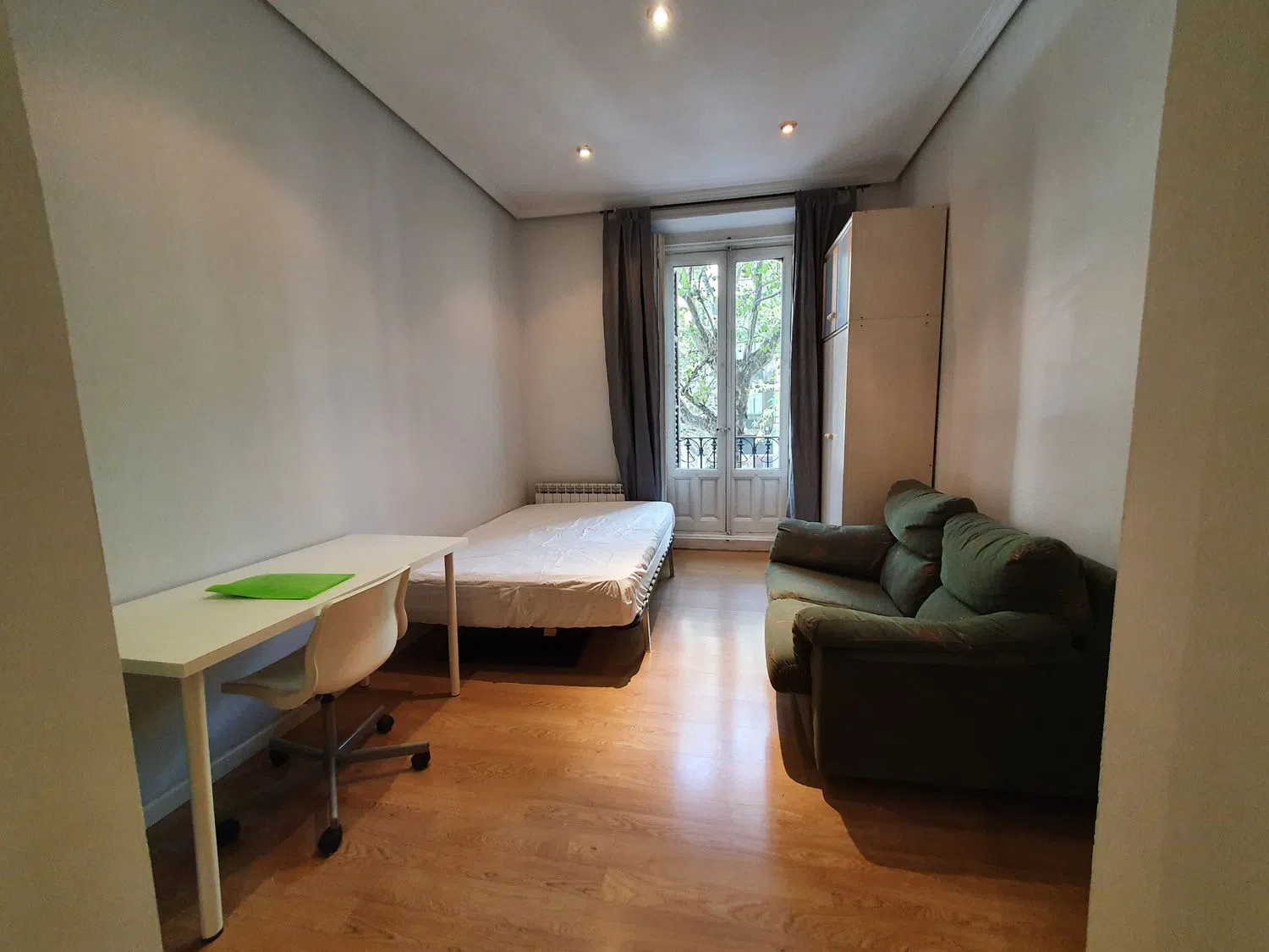 Estudio en Alberto Aguilera, 21 - Foto 4