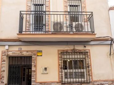 Casa adosada en  Calle Lorenzo Mercadante 33 - Foto 1