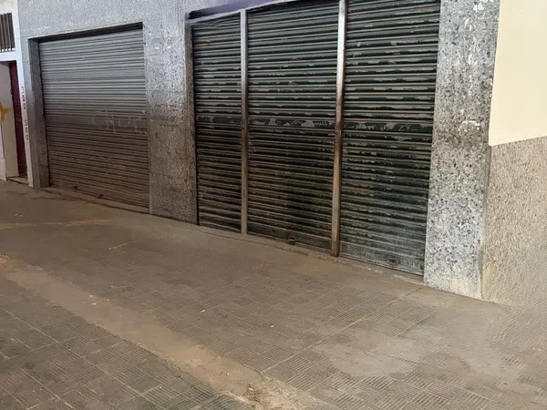 Local en Calle Rafael Pérez del Álamo, 58, Su Eminencia - La Oliva - Foto 2