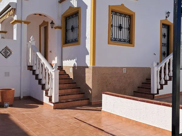 Chalet adosado en Urbanizacion Vistabella, 2 - Foto 1