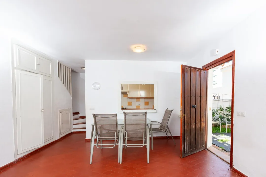 Casa adosada en  Calle Cristóbal Parra 1136 - Foto 7