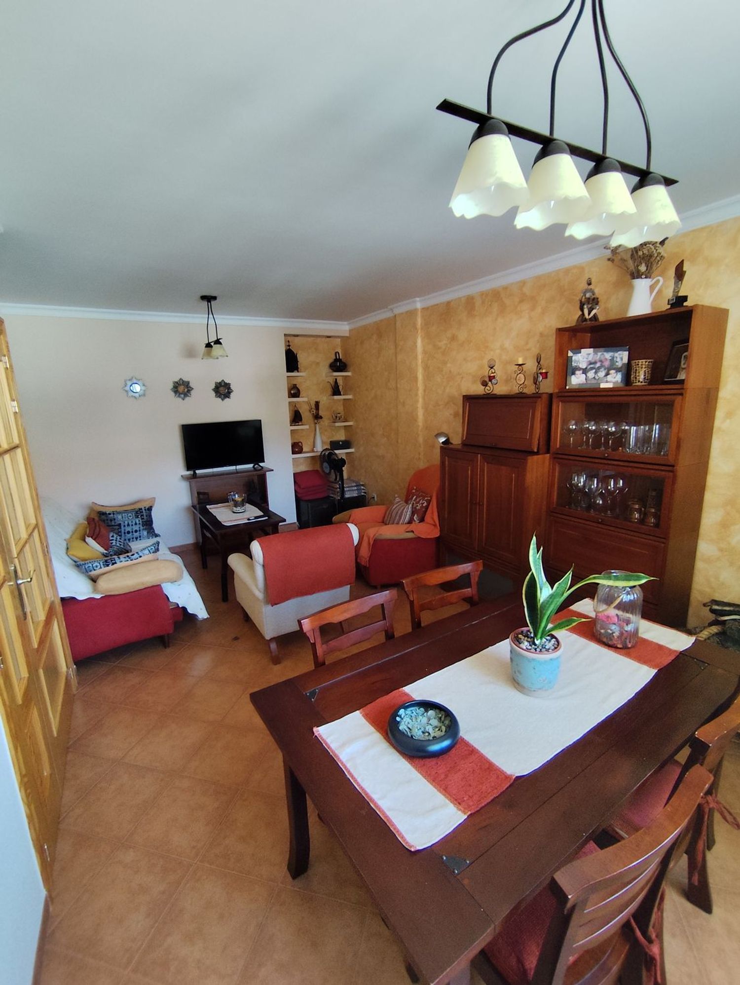 Chalet adosado en Casas de Benitez - Foto 6