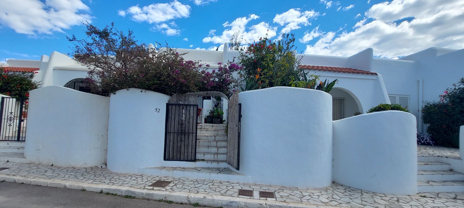 Chalet adosado en Calle Picasso, 46 - Foto 2