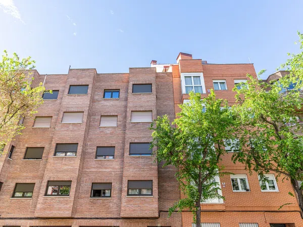 Piso en calle de Álava, 20