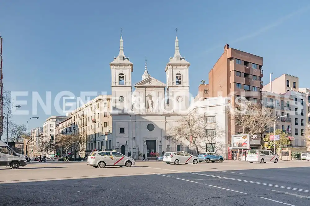 Piso en  Viriato - Foto 19