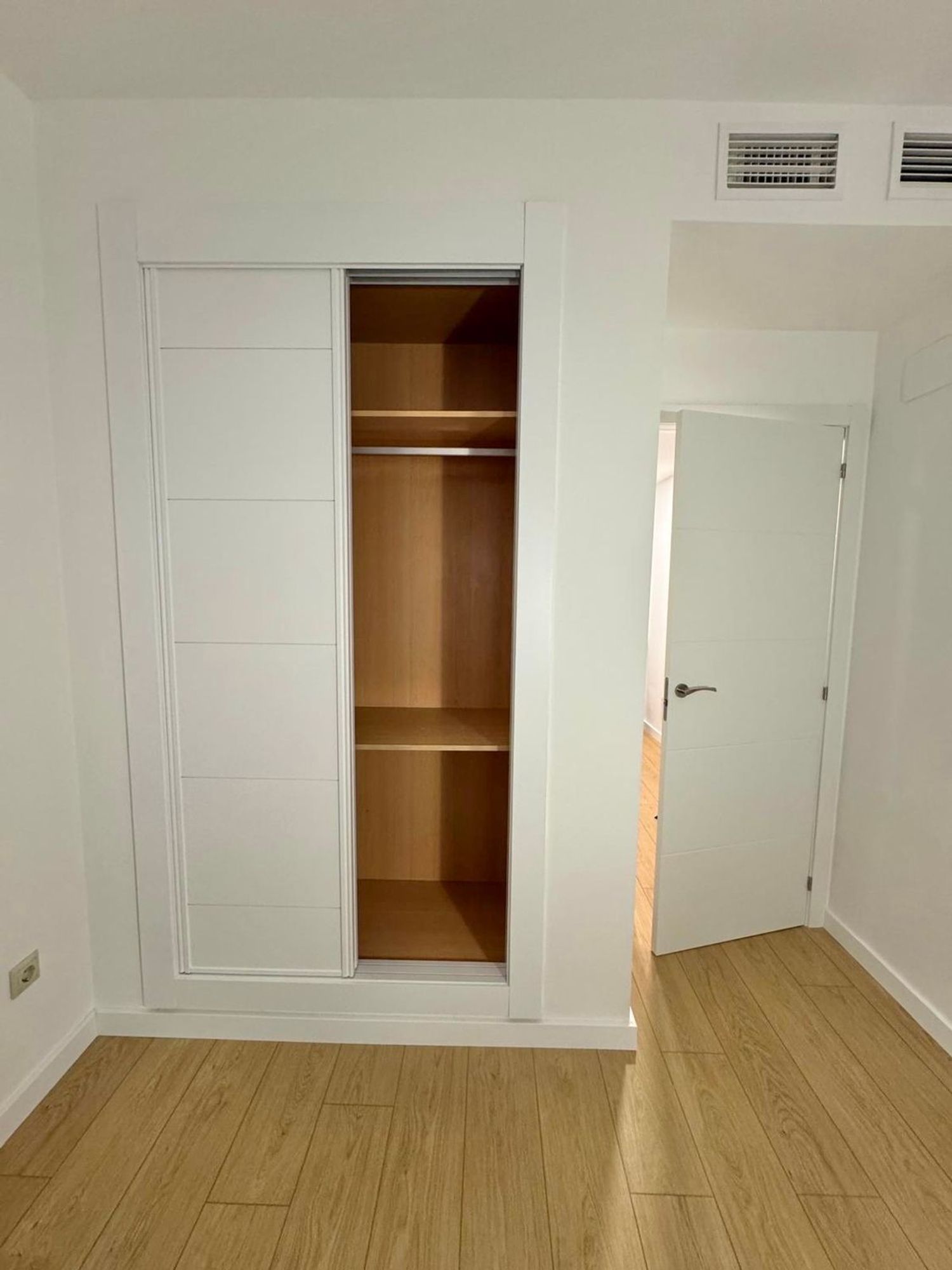 Chalet adosado en calle Pepa Flores Marisol, 30 - Foto 14