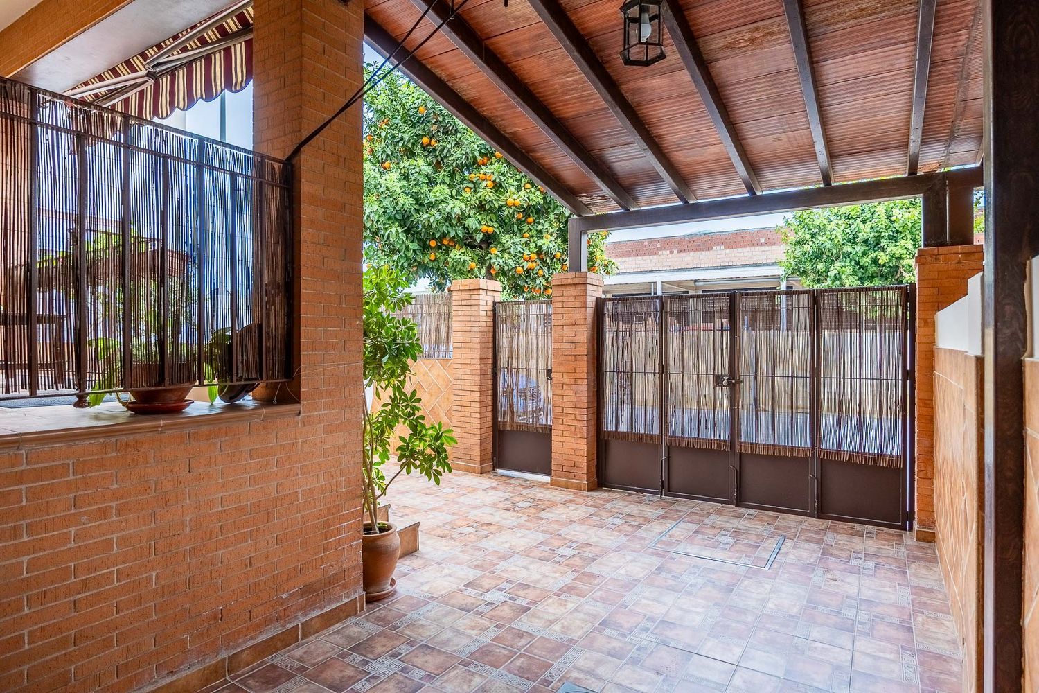 Chalet adosado en La Hacienda - Nueva Andalucía - Foto 3