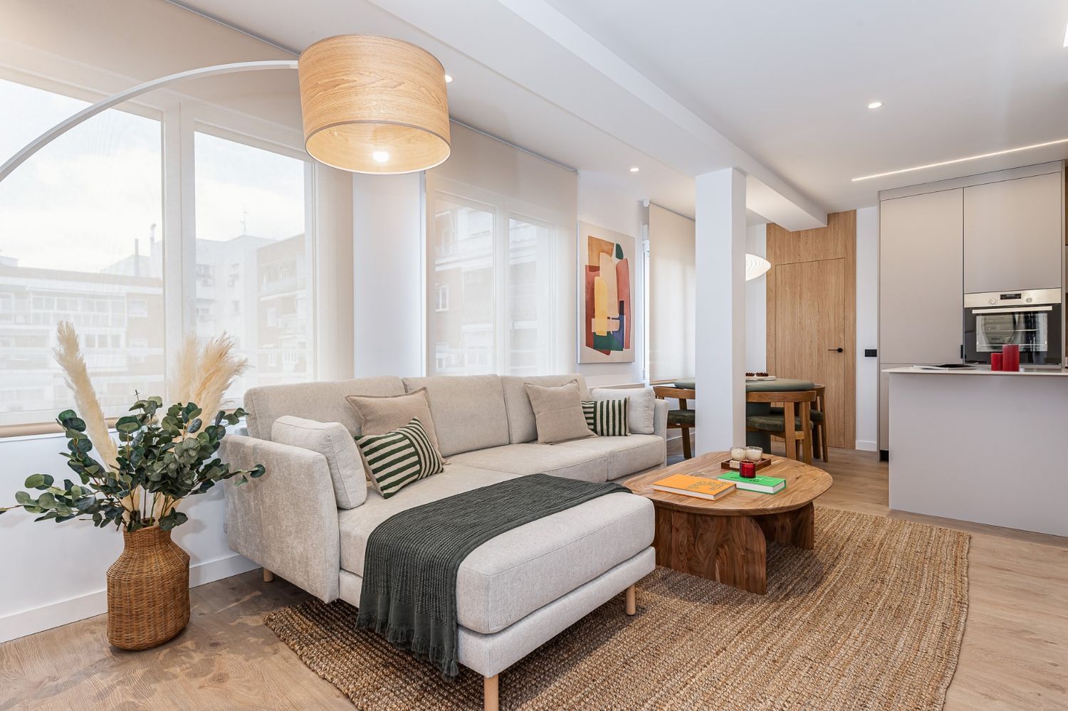 Piso en calle de Edgar Neville, 37