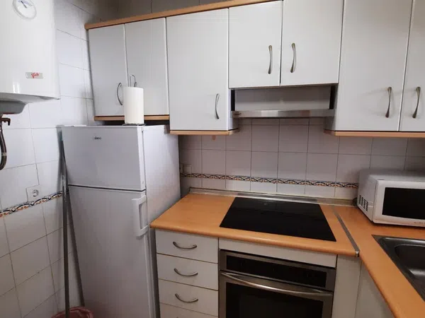 Piso en Calle Capuchinos, 5, El Molinillo - Capuchinos - Foto 3