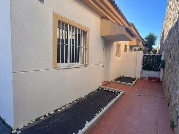 Chalet adosado en camino de la Viñuela, 41 - Foto 3