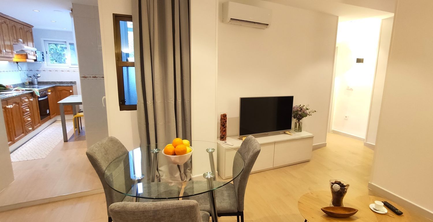 Estudio en calle del Mestre Sosa, 23