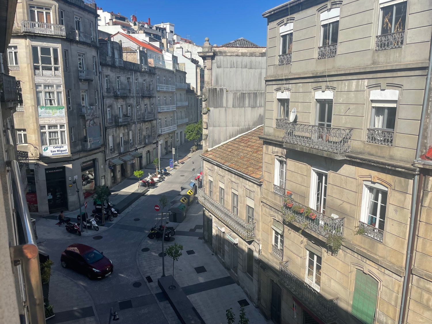 Estudio en calle da Ronda de Don Bosco, 52 - Foto 16