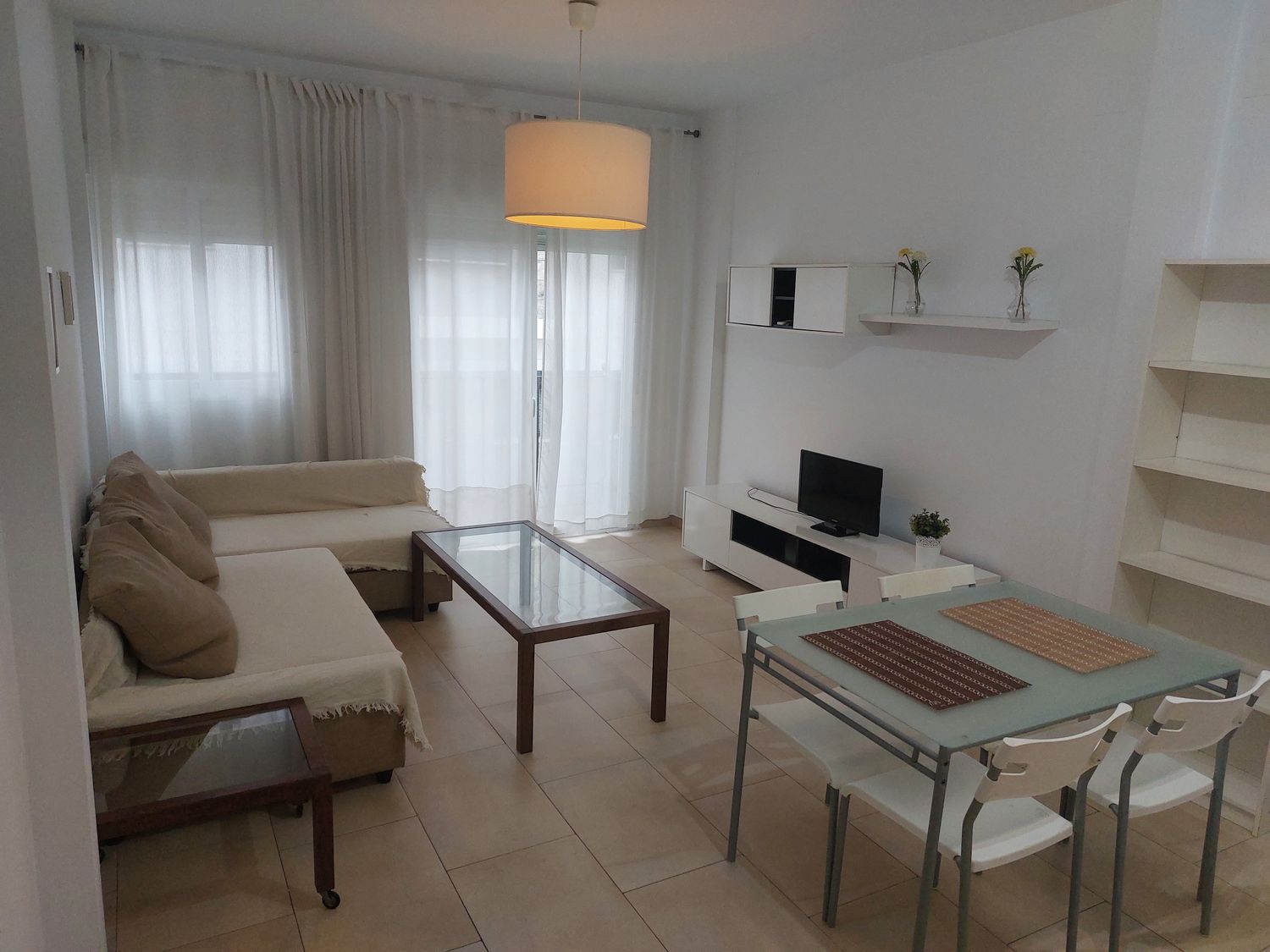 Piso en calle Juan de Pineda, 64