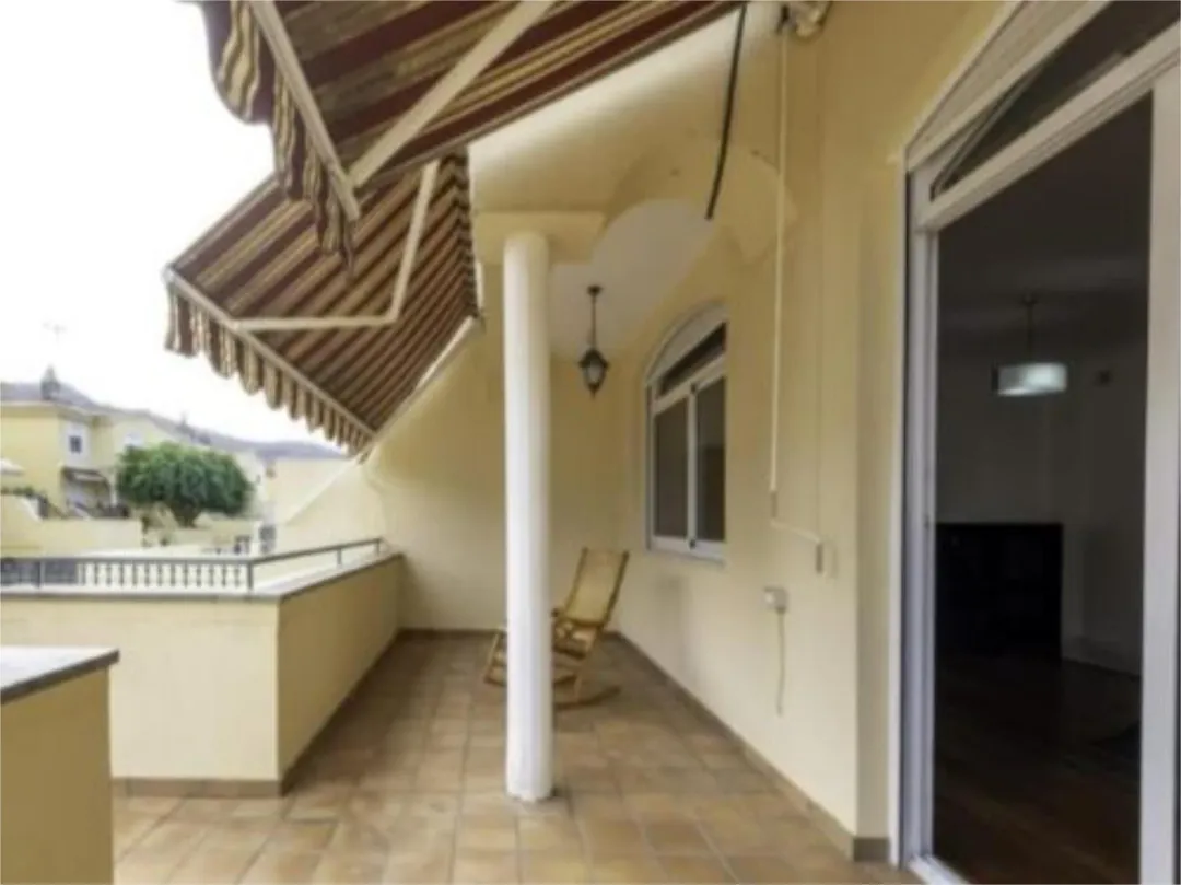 Piso en  Calle Estanque de la Huerta 34 - Foto 2