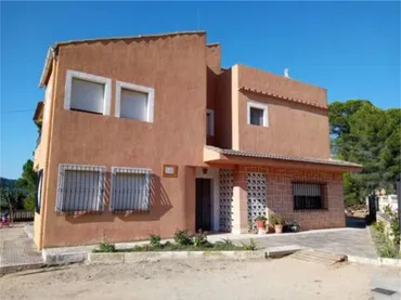Chalet en  Partida del Figueral 13 - Foto 5