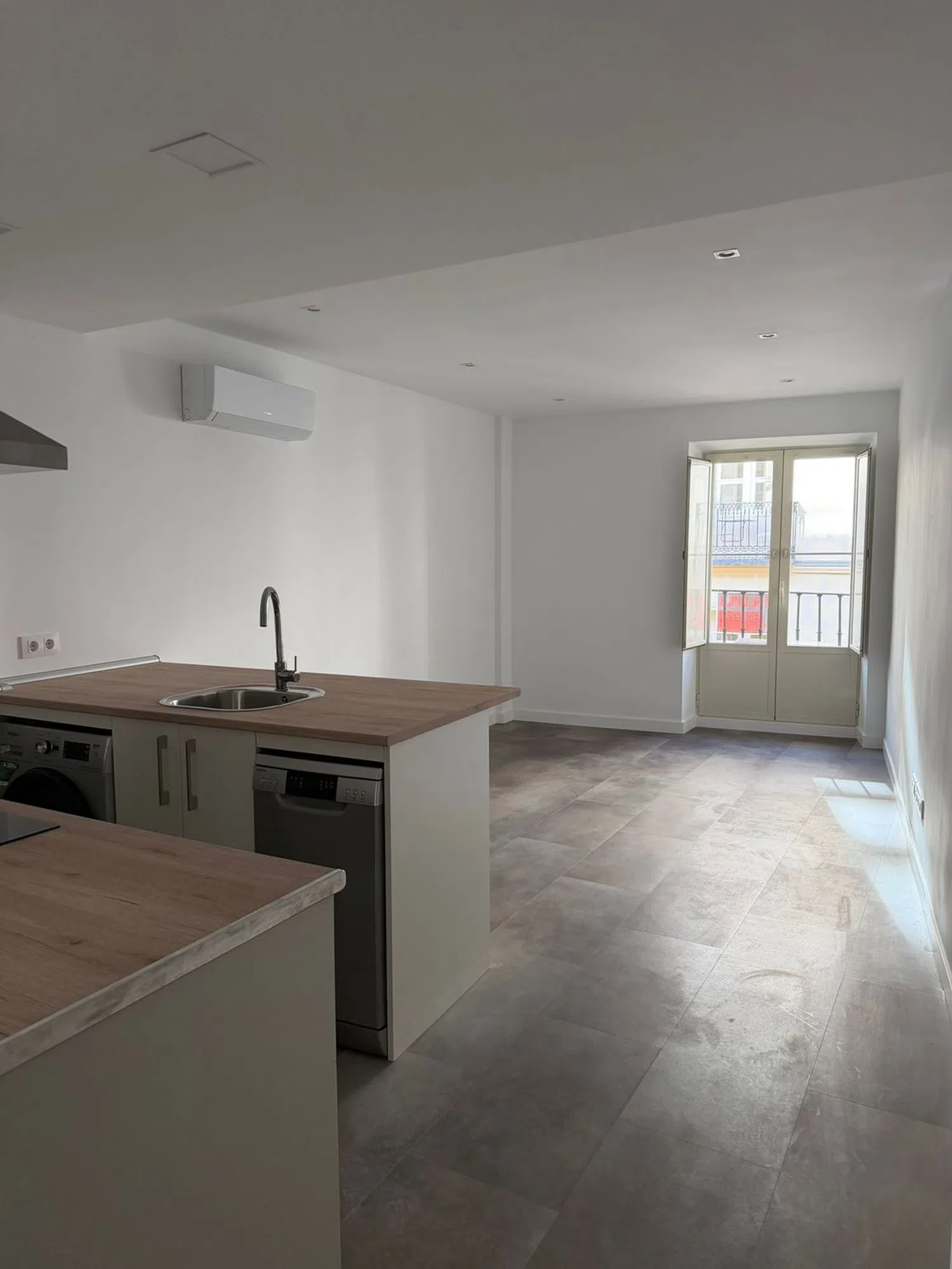 Piso en calle Cava Baja, 27 - Foto 3