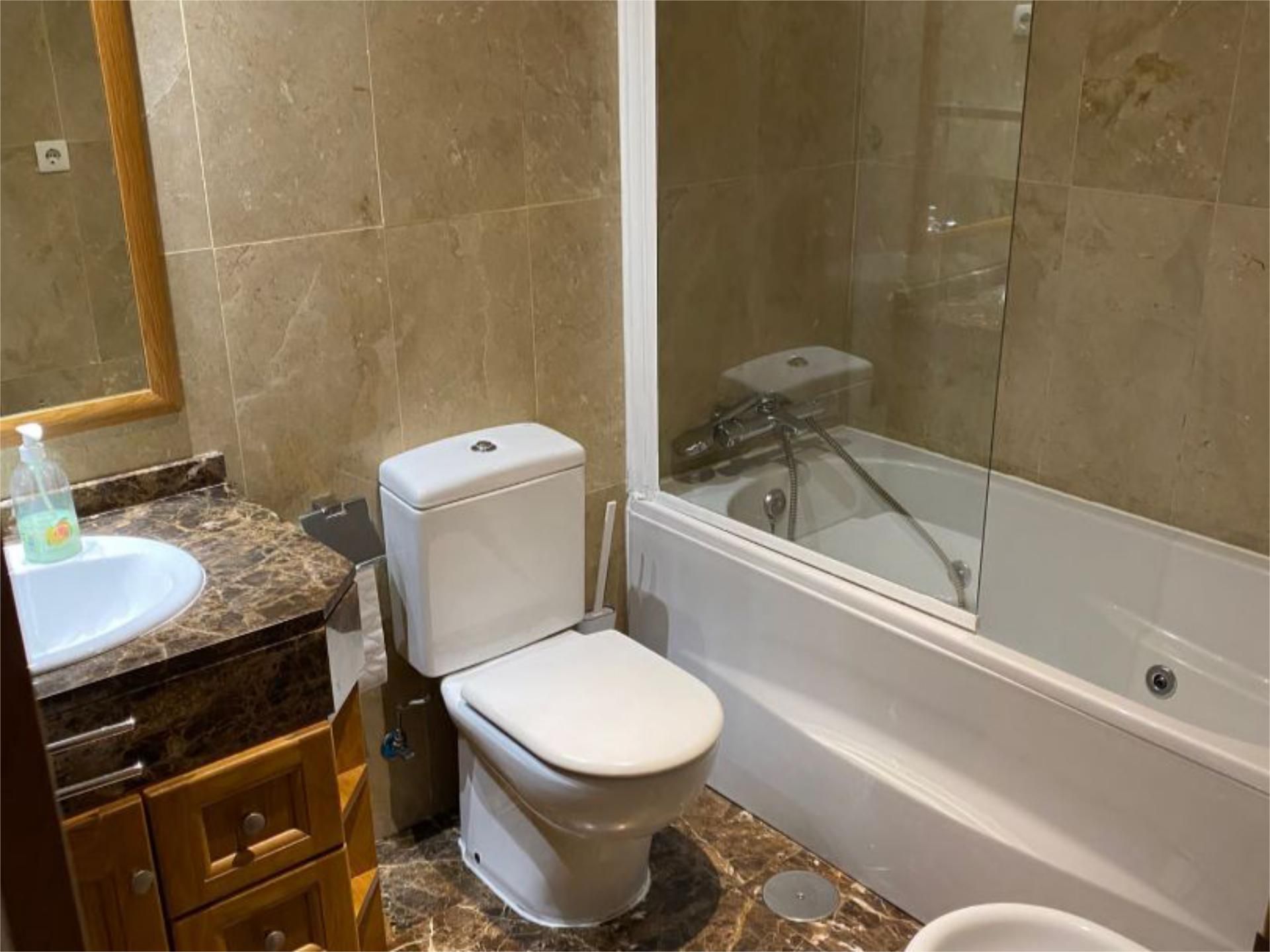 Piso en  Avenida Imperio Argentina 9 - Foto 3