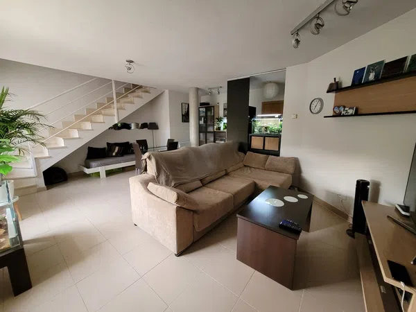 Dúplex en avenida de los Fresnos, 25