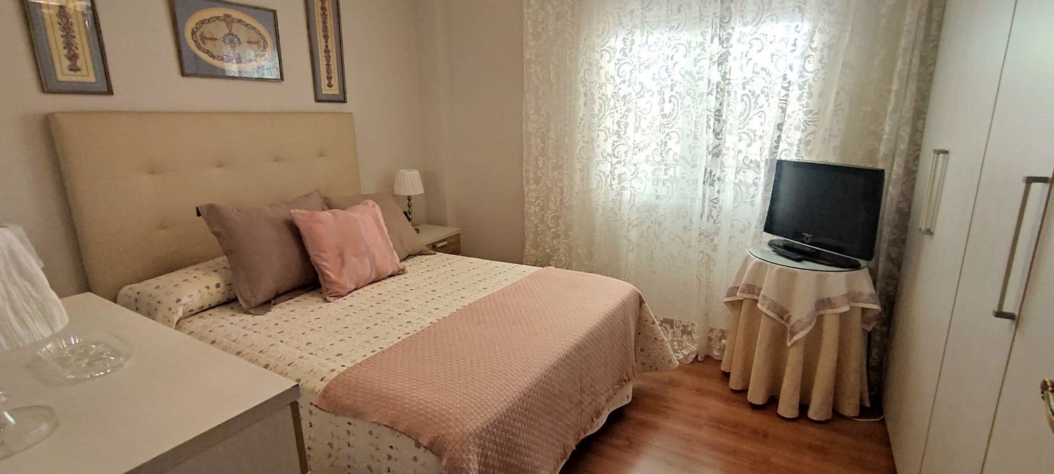 Piso en Calle Brahms, 6, Los Guindos - Parque Mediterráneo - Santa Paula - Foto 9