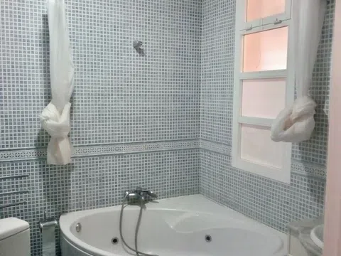 Estudio en calle de Embajadores, 26