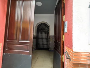 Piso en  Calle Bustos Tavera 5