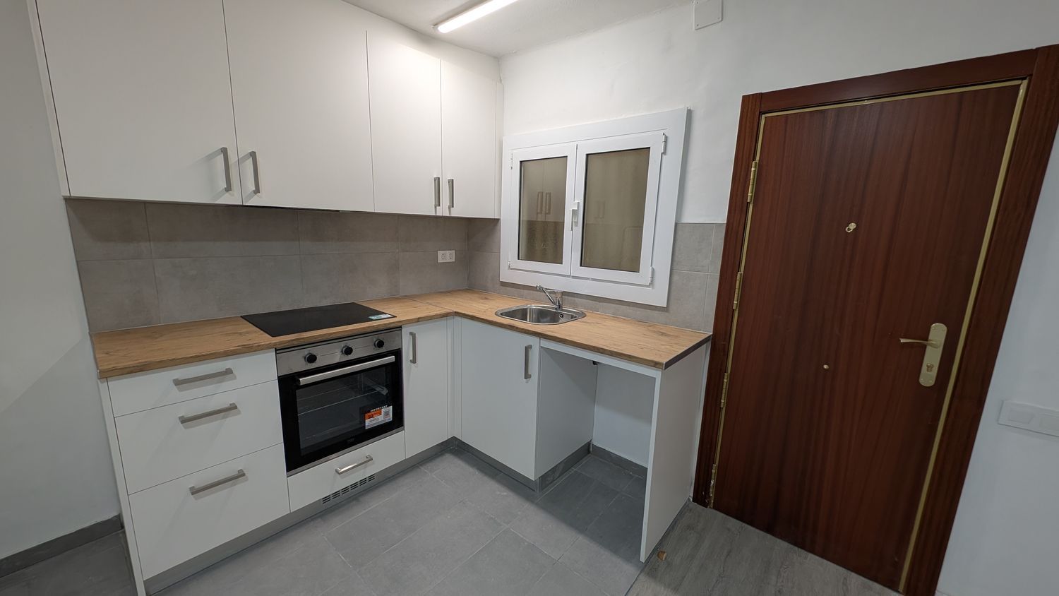 Piso en calle de la Constància, 8 - Foto 6