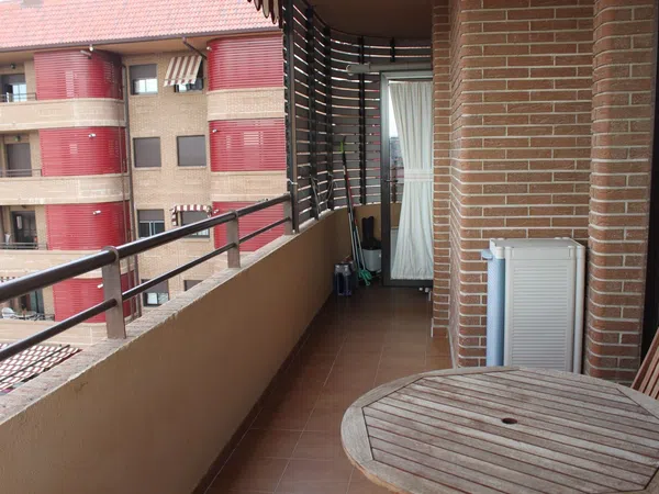 Piso en calle Rosa Chacel, 9