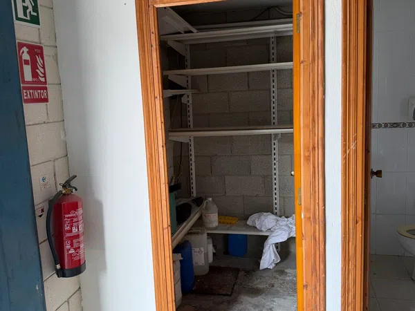 Local en Calle Plutón, 23, Ciudad de Asís - Font-Calent - El Bacarot - Foto 5