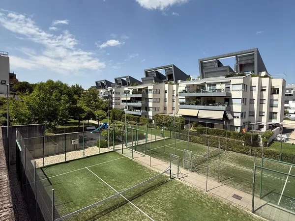 Piso en avenida Rey Juan Carlos I, 15 - Foto 1