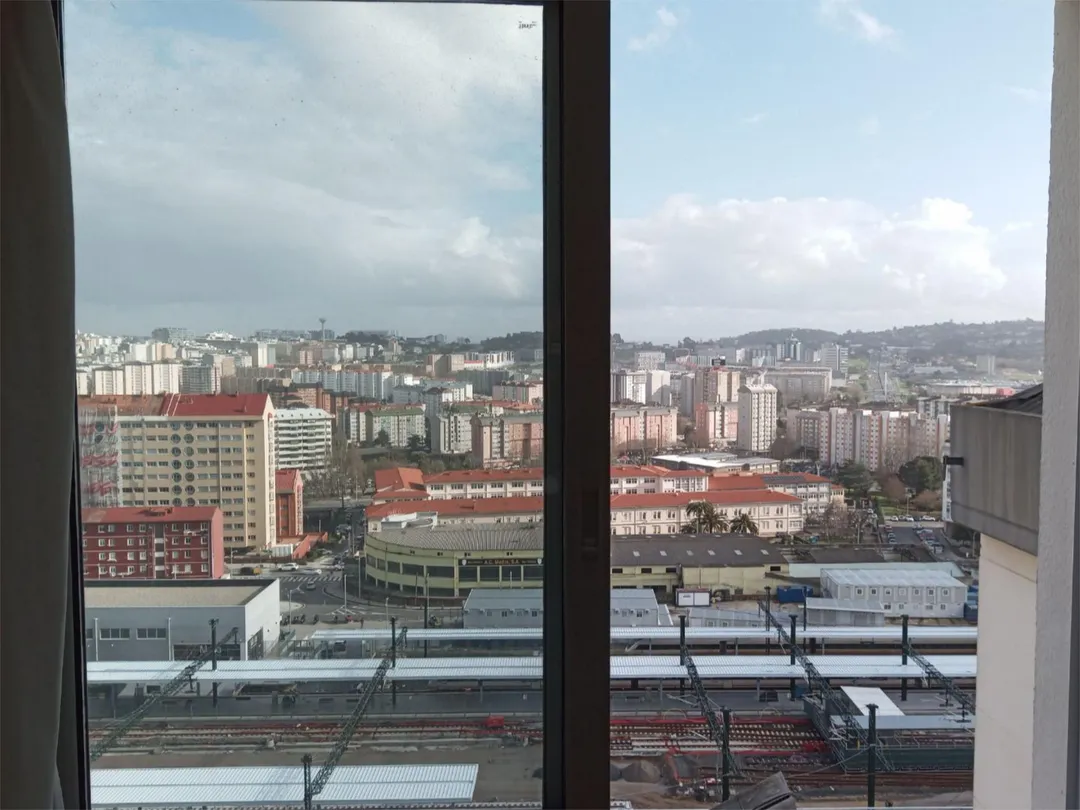 Piso en  Avenida Sardiñeira 37