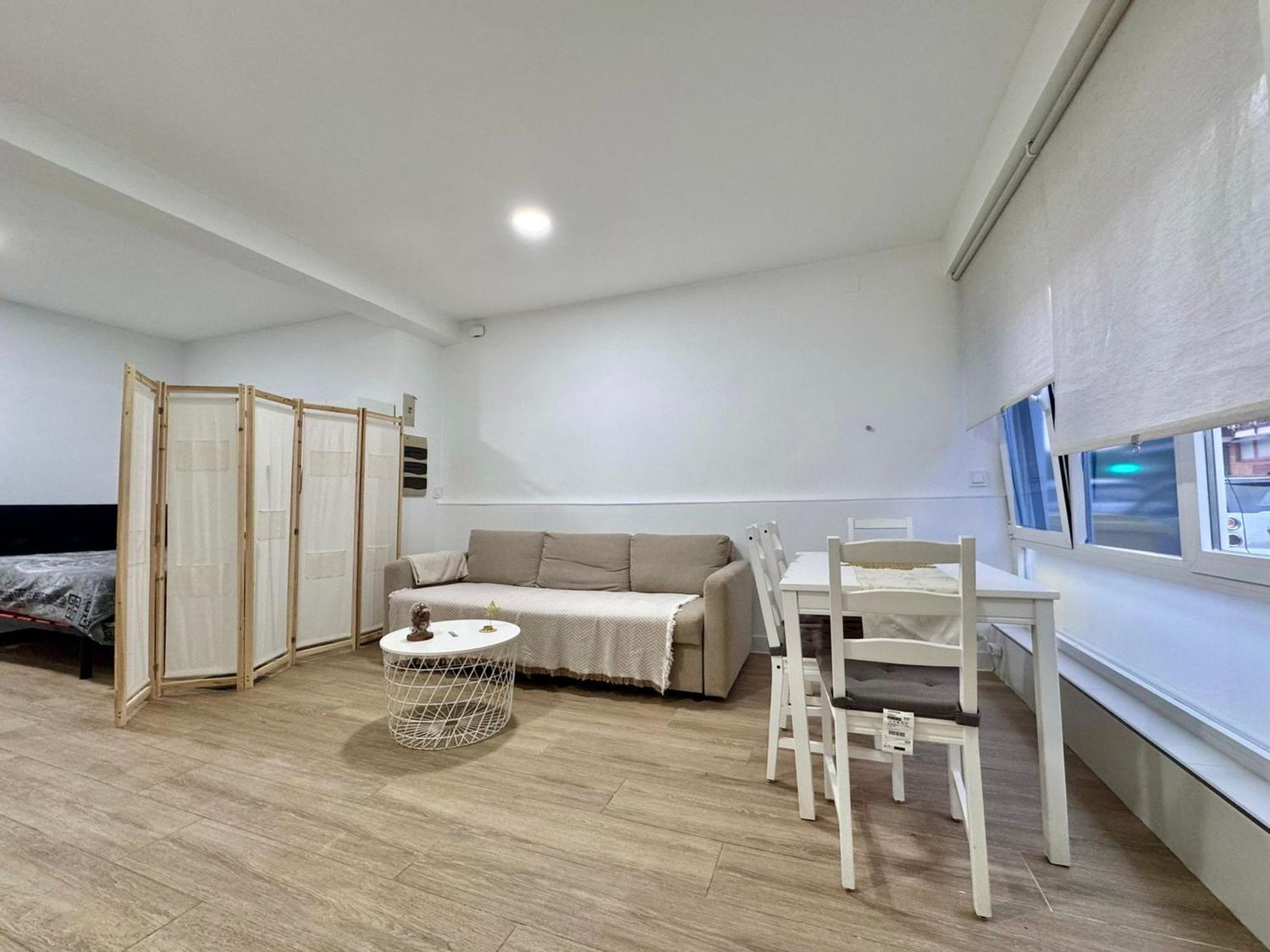 Estudio en Calle de Etruria - Foto 2