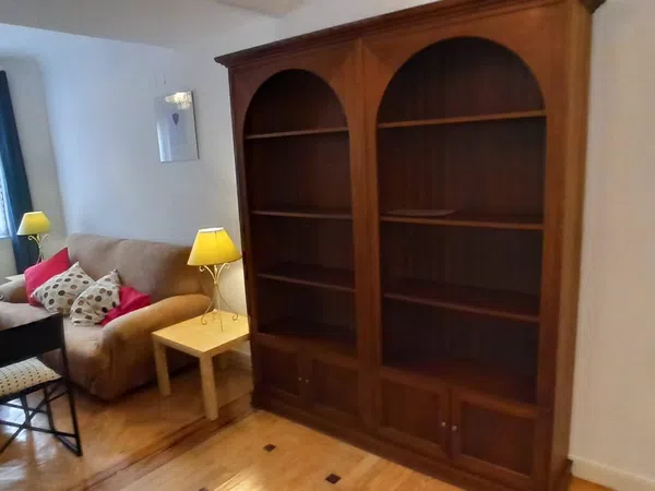 Piso en calle de Juan Álvarez Mendizábal, 43