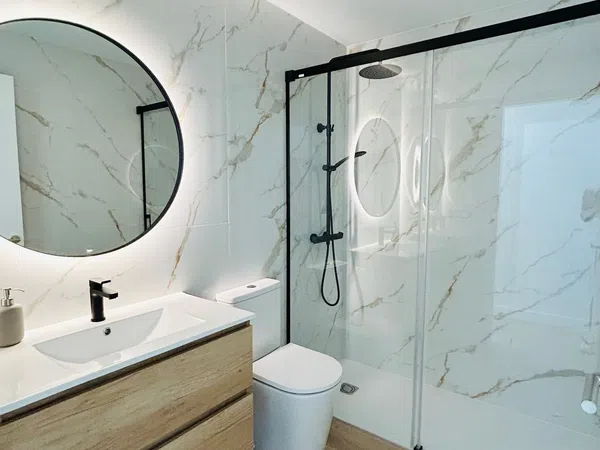 Piso en calle Las Palmeras, 3