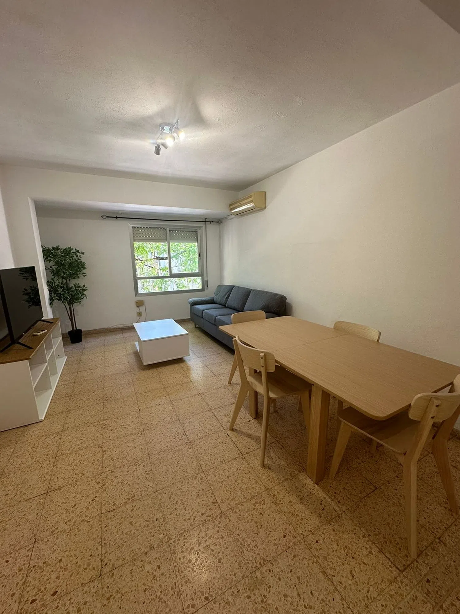 Piso en calle de la Floresta, 19 - Foto 2