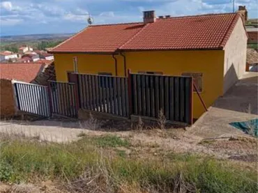 Casa adosada en soria - Foto 8