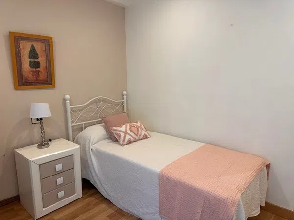 Piso en Calle Doctor Aquilino Hurlé, 36, La Arena - Foto 1