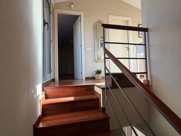 Dúplex en Barrio Ca n'Aurell - Foto 19