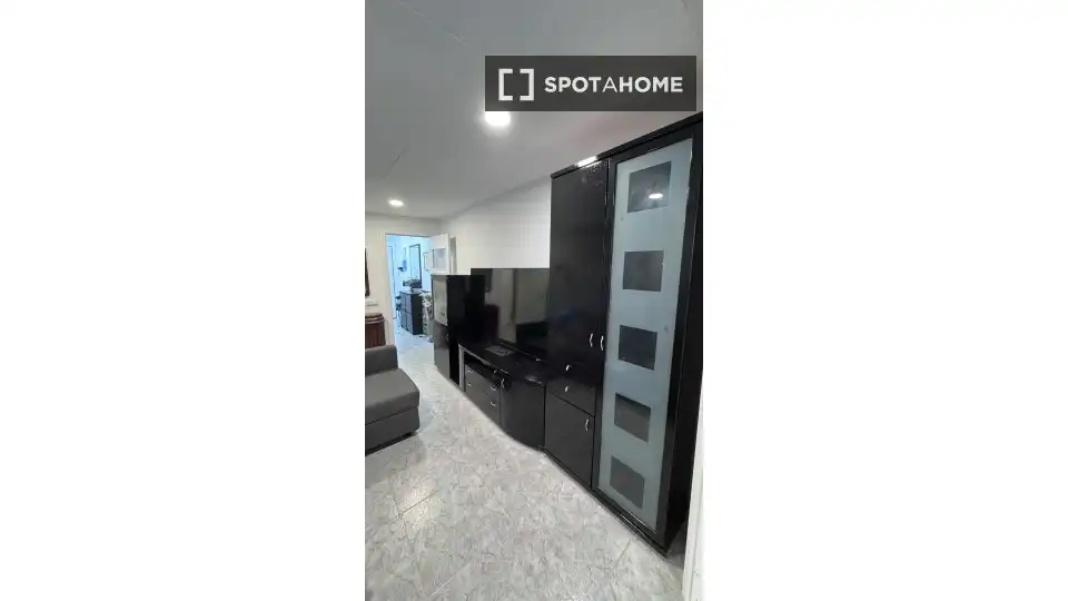 Piso en L'Hospitalet de Llobregat - Foto 9