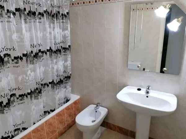 Piso en Calle Mesonero Romanos, 18, Teatinos - Foto 4