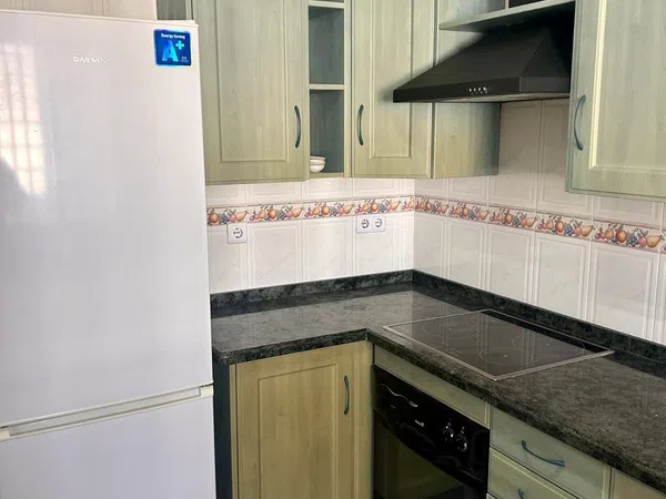 Chalet adosado en Urb. el capricho Barrio Alcolea - Foto 6