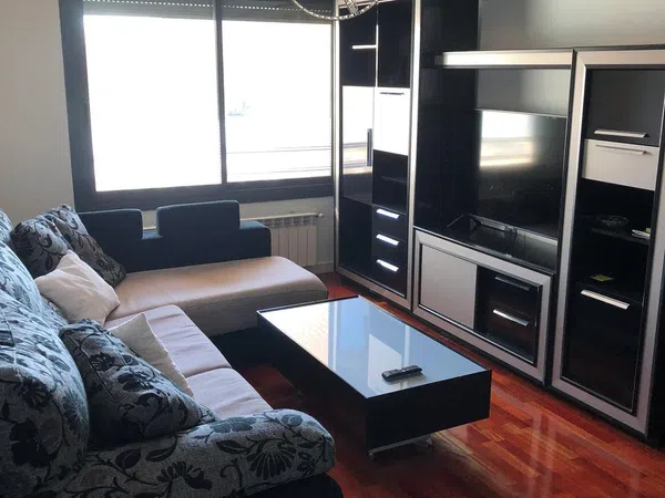 Piso en avenida de la Gavia, 14