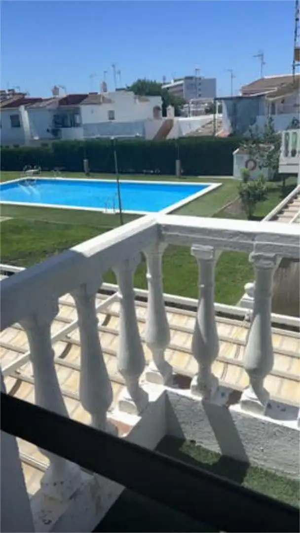 Chalet en ALQUILER NO VACACIONAL - Foto 9