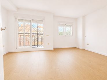 Casa adosada en  Calle Pepa Flores Marisol 28 - Foto 4