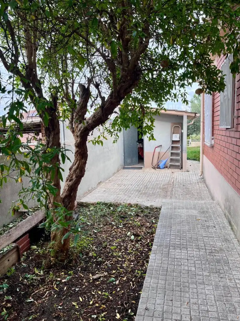 Chalet en  Carrer del Barcelonès 84 - Foto 6