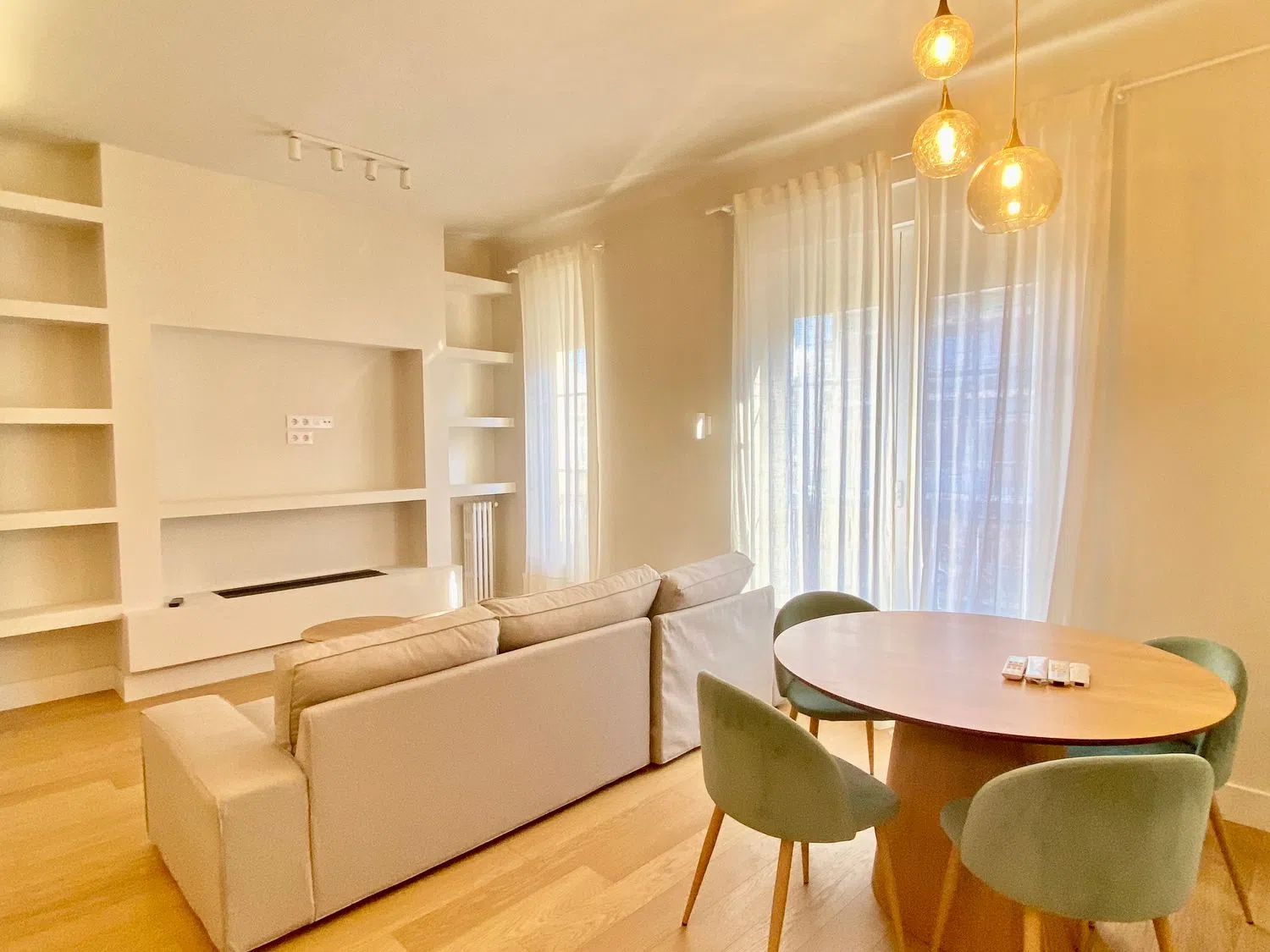 Piso en calle de Fernando el Católico, 21 - Foto 2