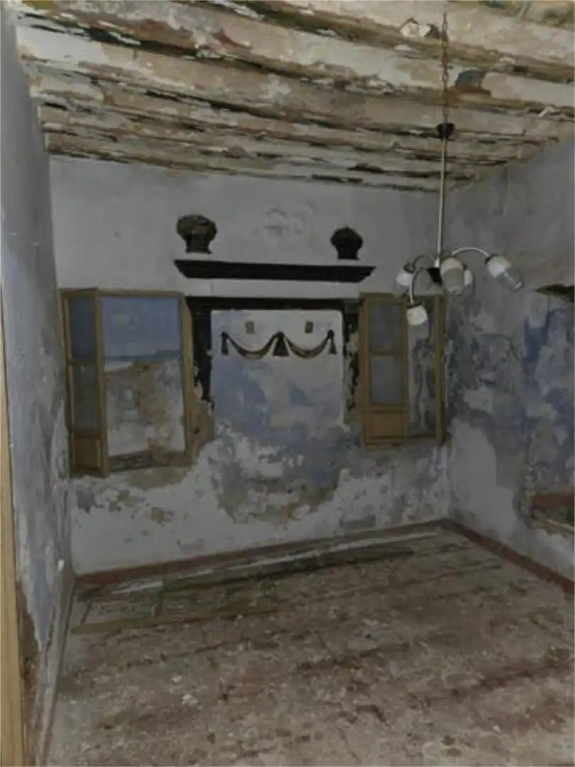 Chalet en Casco Urbano - Foto 2