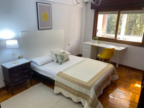 Piso en travesía de Vigo, 94