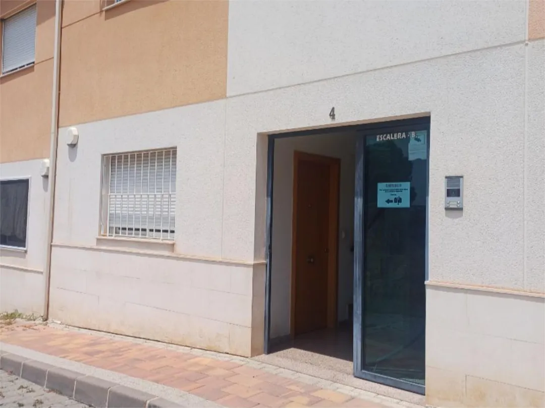 Piso en  Calle Iglesia 4 - Foto 1