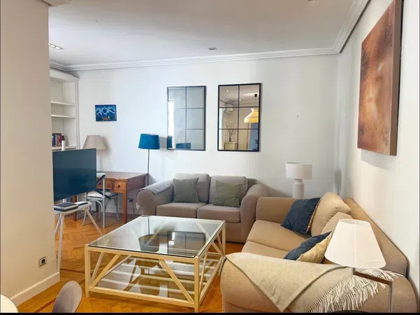 Piso en calle de Diego de León, 29