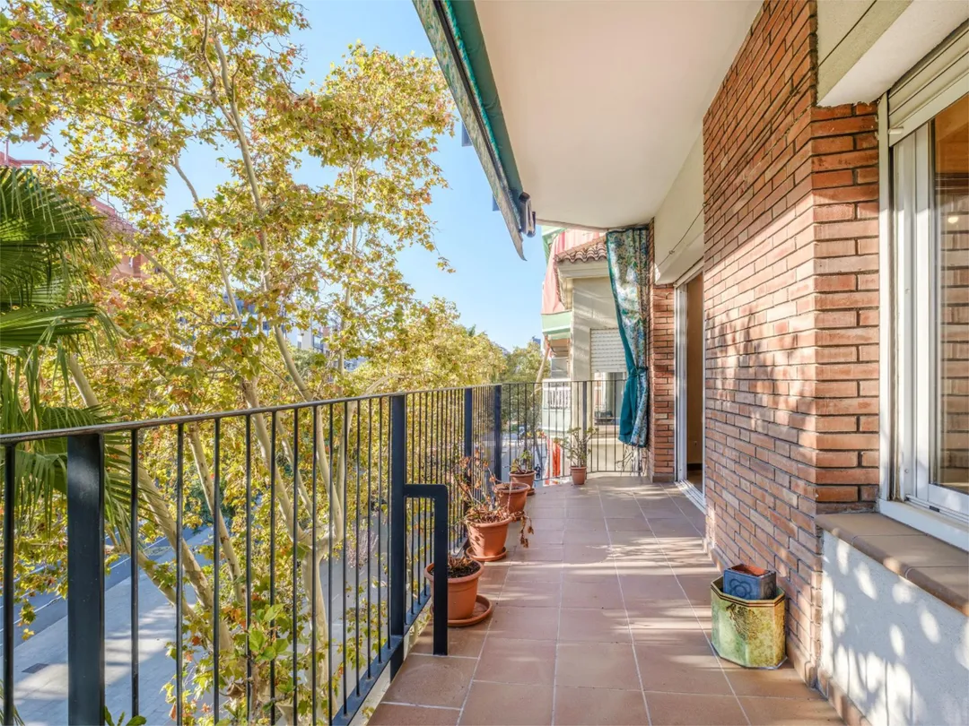 Piso en  Avinguda de Roma 107 - Foto 2